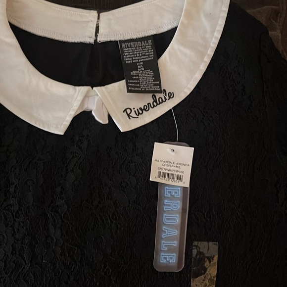 🚨New RIVERDALE Juniors' Veronica Character Costume Cosplay Lace Dress M/L - Picture 6 of 7